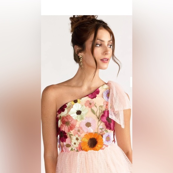 Blush One Shoulder New York and Company 3D Flora Dress Summer Dress. - Picture 4 of 5